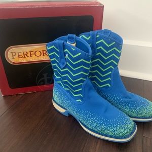 Laredo size 5 PerformAir washable boots